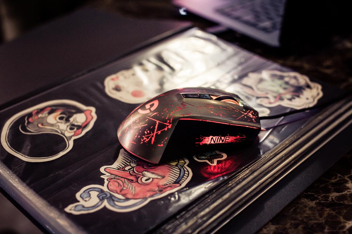 年轻人的第1台手机,年轻人的第一台游戏本