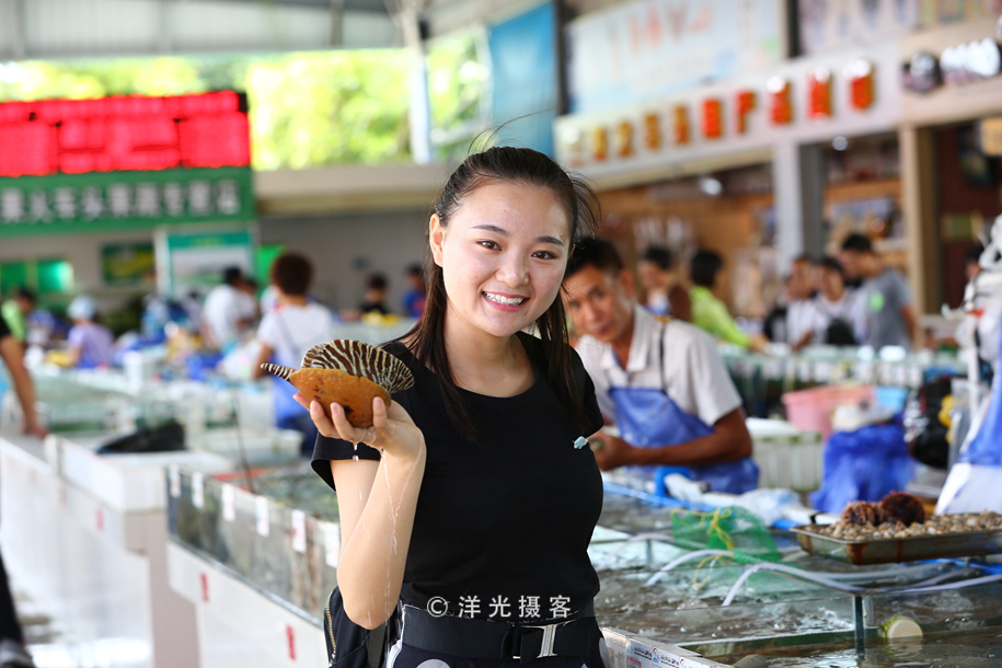 现在的三亚海鲜市场,海鲜市场发现什么东西