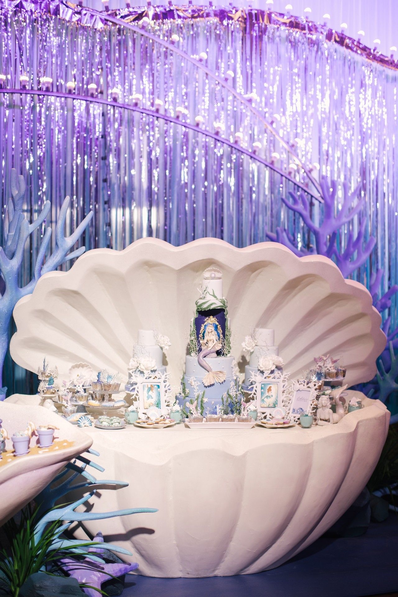 人鱼夫妇钟丽缇张伦硕机场,人鱼夫妇钟丽缇张伦硕歌曲