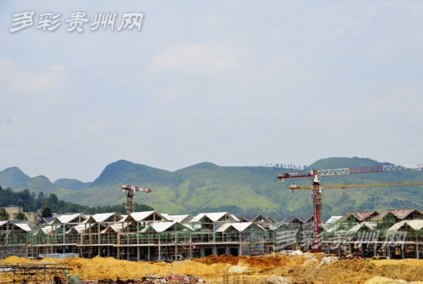 搬出穷山窝迎来新生活,平塘易地扶贫搬迁