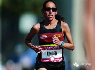 约谈里约女神！哎？那位怎么赤条条飞奔在山间