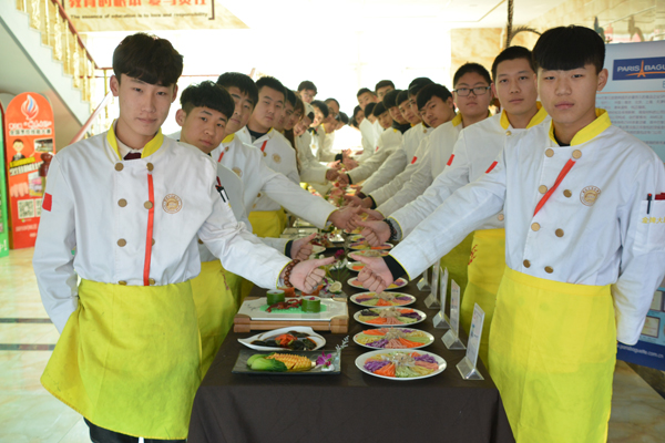 沈阳新东方烹饪学校凉菜,沈阳新东方烹饪学校值得去吗