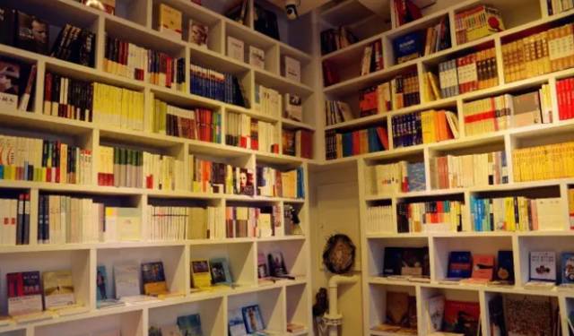 深冬的郑州，你需要这些书店帮你找回内心的平静和温暖