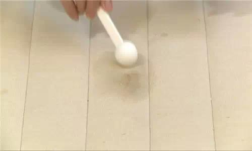 原来床垫是这样压缩,新买的床垫要不要撕薄膜去味