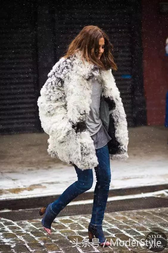 有一种外套比羽绒服还暖，却比羽绒服时髦一百倍！