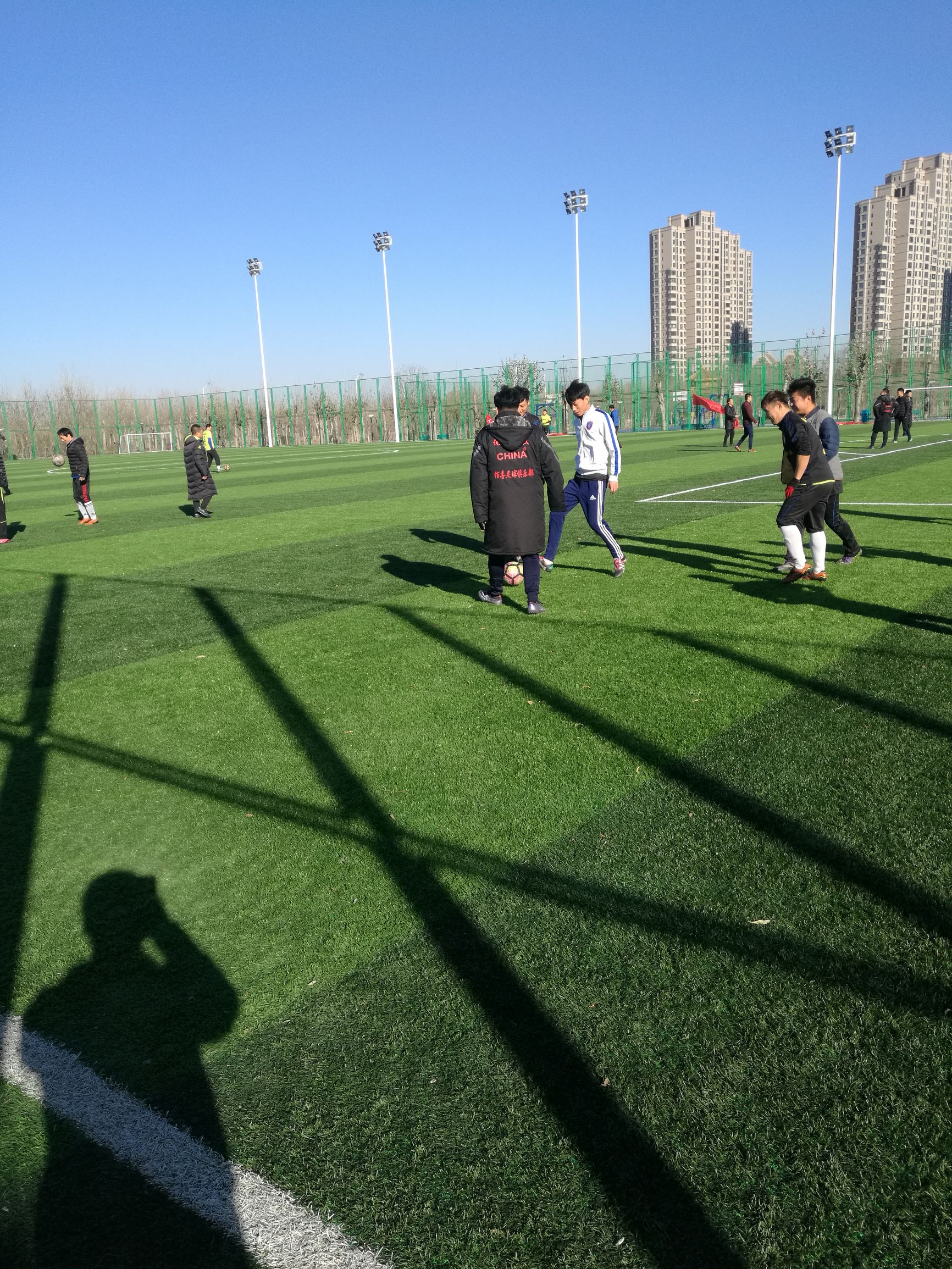 天津一共有几个专业足球场,天津业余足球联赛