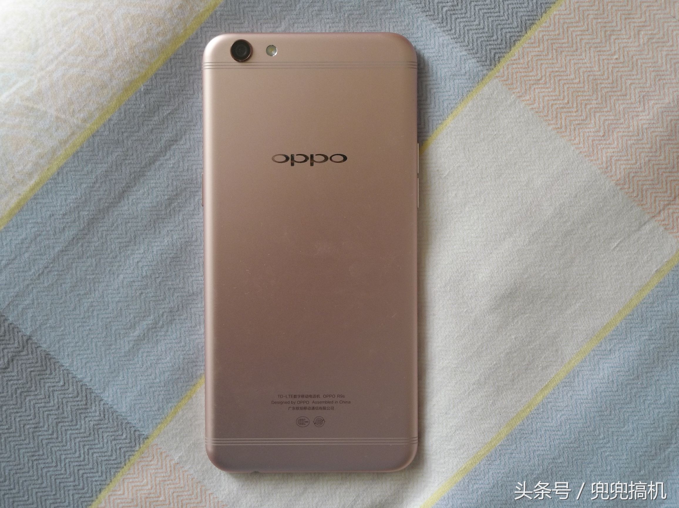oppor9s怎么变好看,oppor9s分辨率