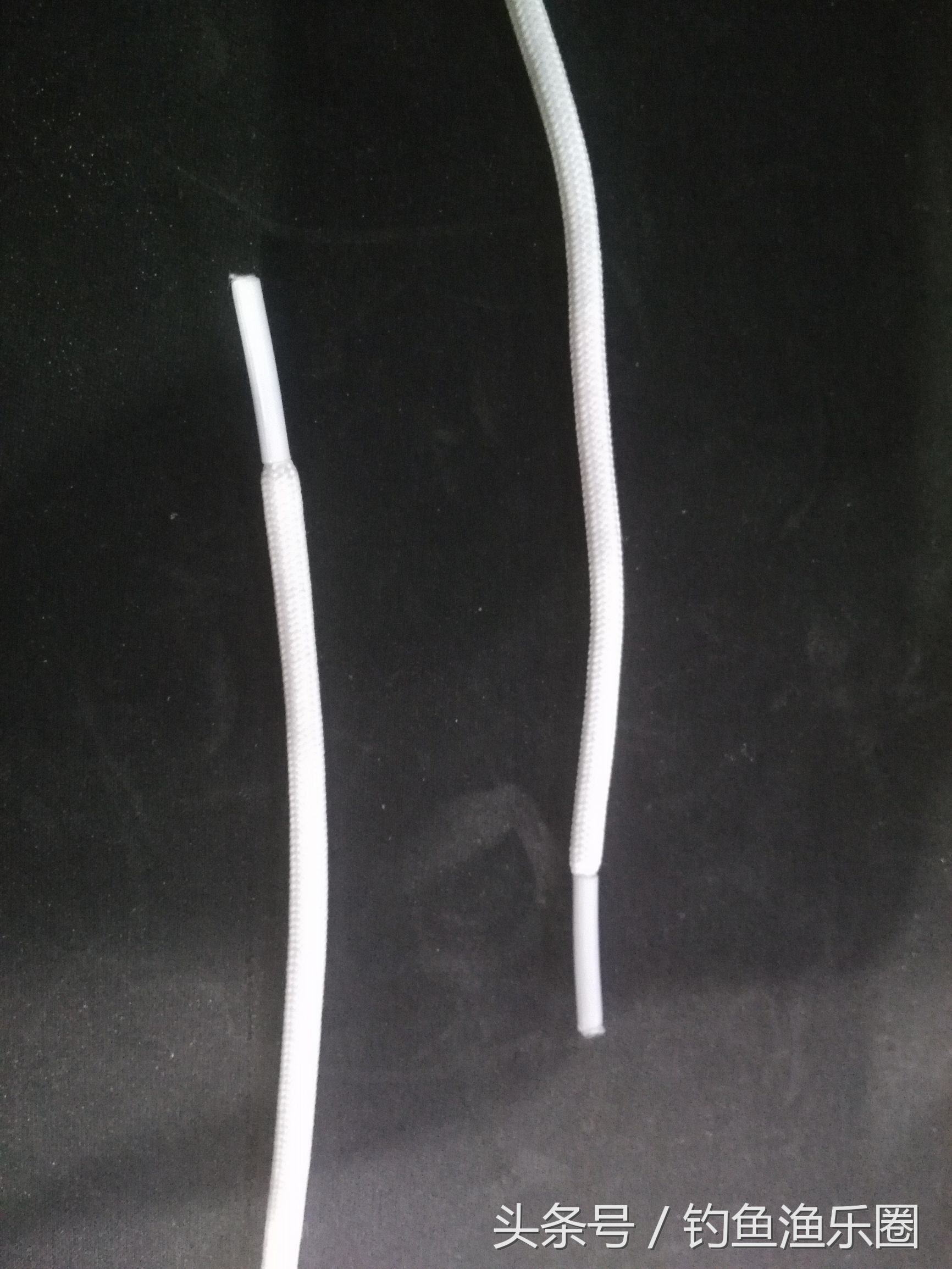 长得像鱼的鱼钩的绑法要怎么绑,绕指绑钩法第二个鱼钩怎么绑