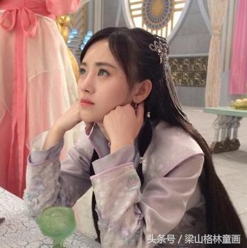 当看到鞠婧祎的证件照,鞠婧祎拍证件照视频