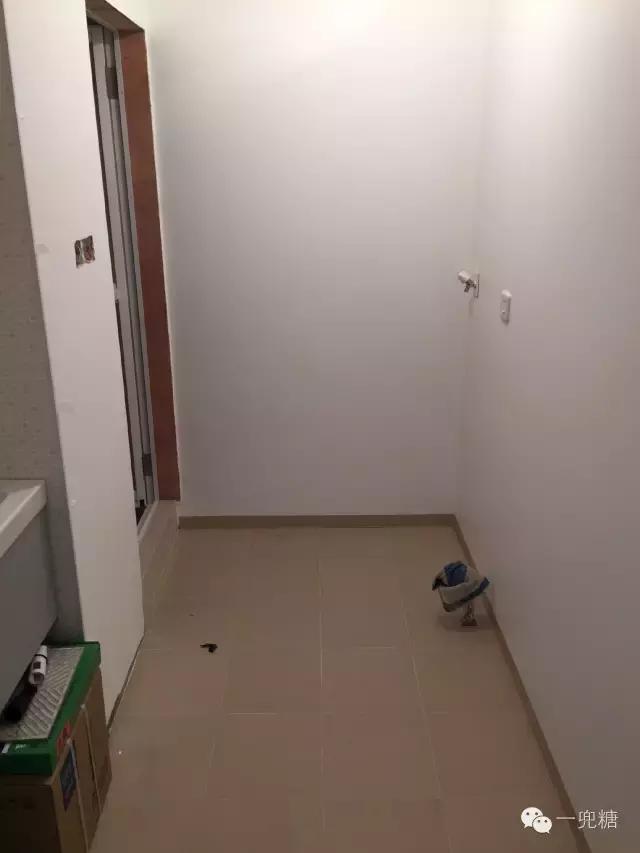 带浴缸三分离卫生间装修效果图,家装优秀案例布置