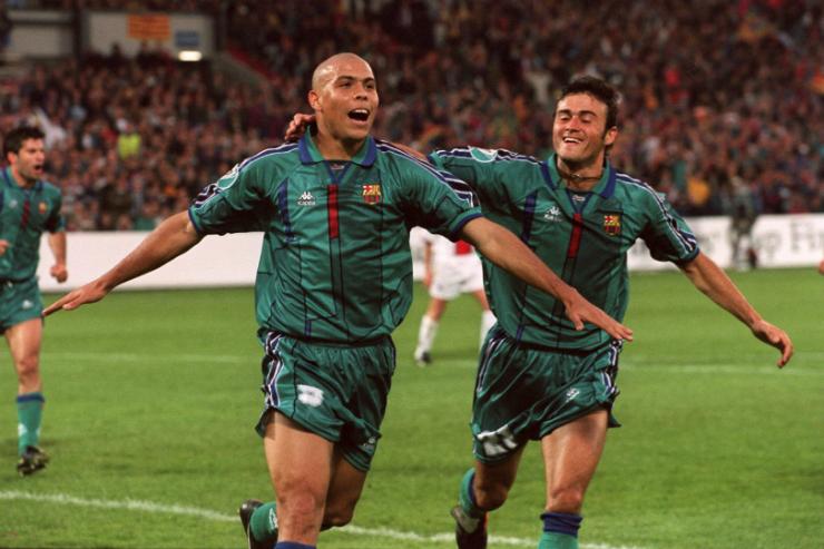 那些年的巴萨完整版,巴萨经典球衣