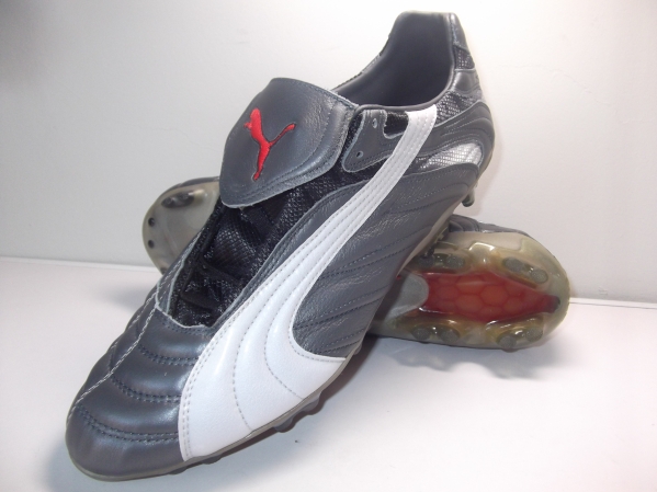 彪马足球鞋顶级和高端的区别,彪马最好的足球鞋