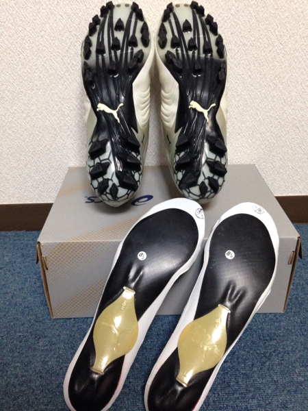 彪马足球鞋顶级和高端的区别,彪马最好的足球鞋