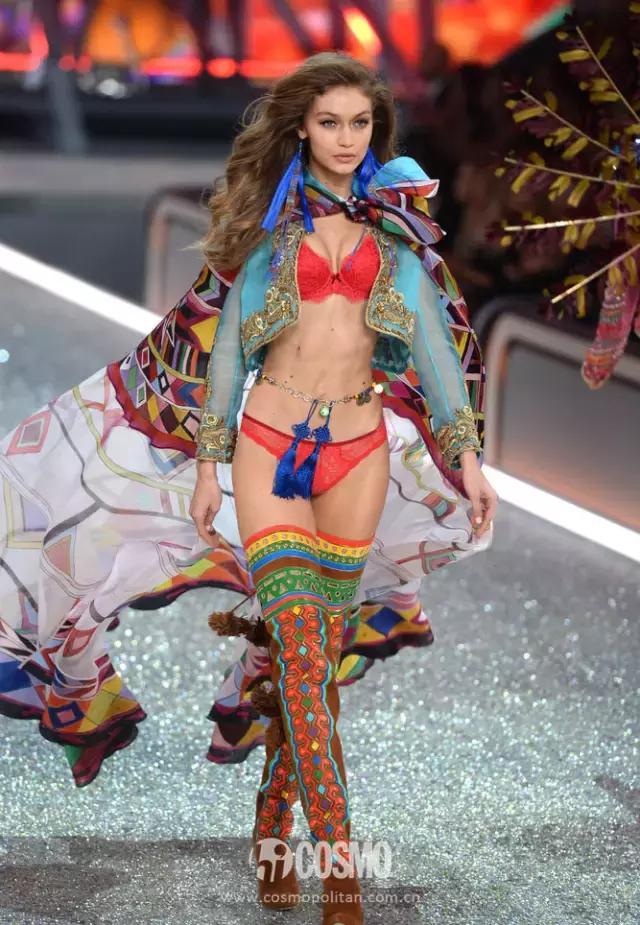 维密秀中国四美走秀,16年维密中国风