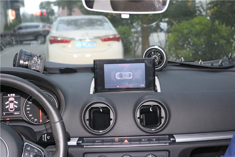 奥迪a3加装倒车影像不高清,奥迪a3倒车影像摄像头价格