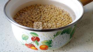 纳豆一次性吃8粒吗,纳豆菌一克可做多少黄豆