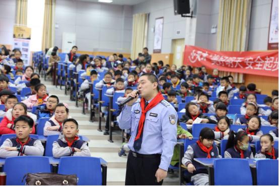 郑州小天才,小天才儿童防走丢