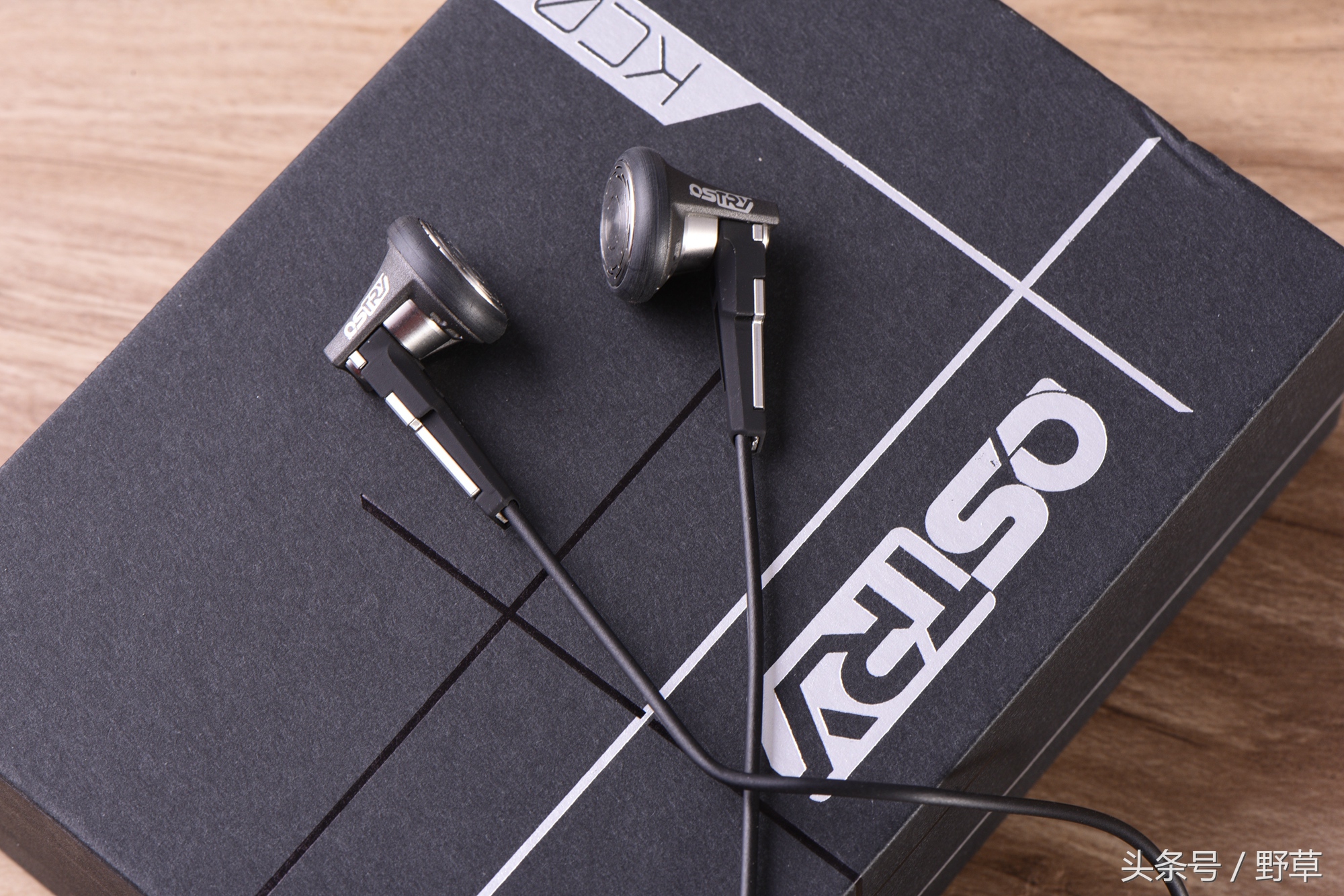 平头塞的耳机会漏音吗,平头塞耳机音质比入耳式好