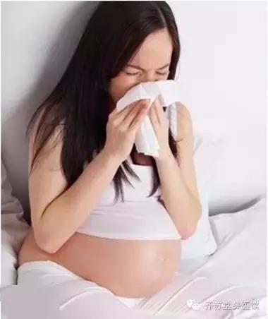 孕期抵抗力差老感冒,孕期感冒泡脚有用吗