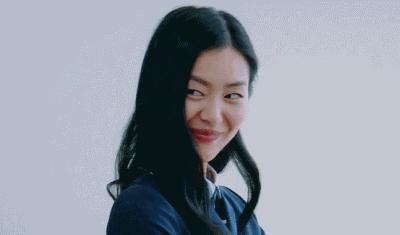 大表姐刘雯背什么包,刘雯都背什么包