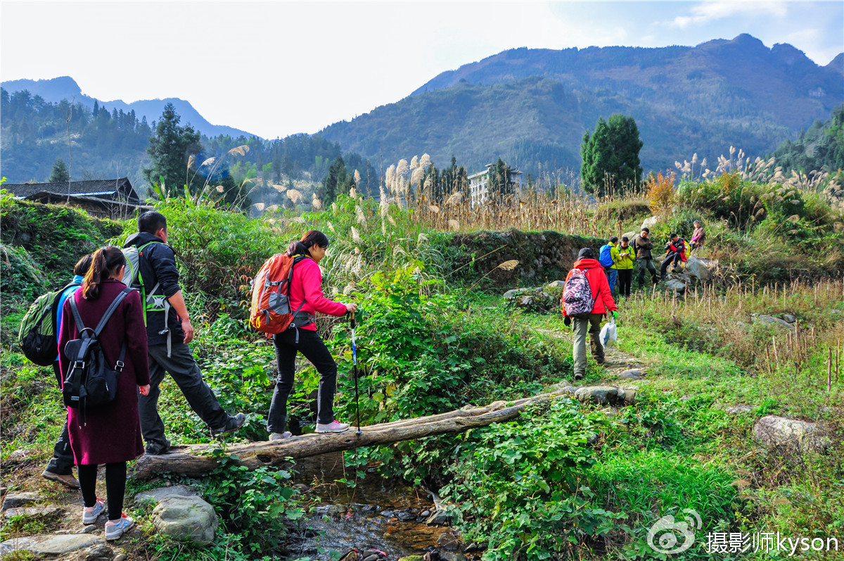 侠之梦受邀参与恩施坪坝营线路测试，冬季溯溪，冰冷刺骨，第一天