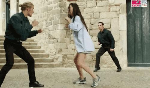 一千块一件卫衣,一千价格的卫衣