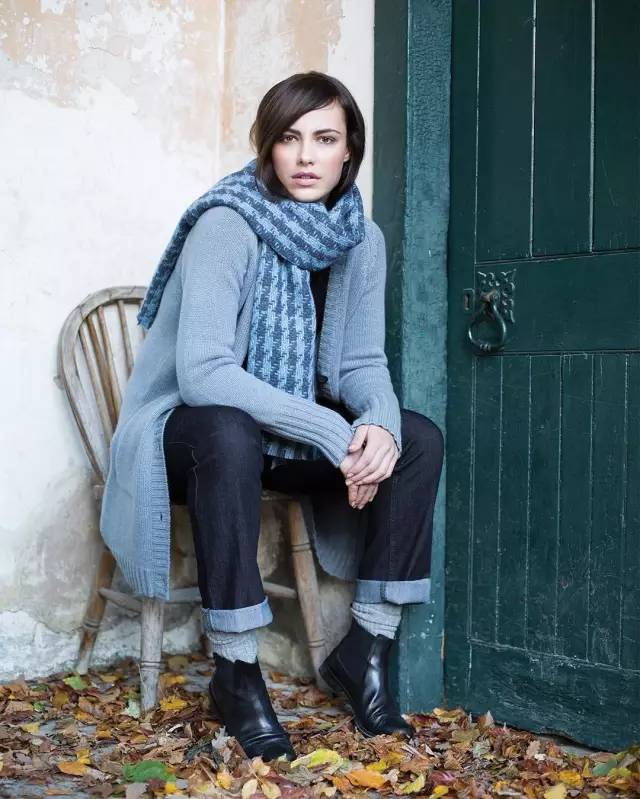 随随便便买一柜子围巾，不如花血本买这三条