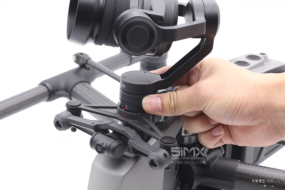 大疆悟inspire2和大疆御2哪个好,大疆悟inspire2怎么样