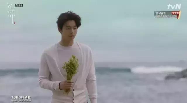 900岁鬼叔与人类少女、地狱使者互撩，绝逼年度最佳韩剧