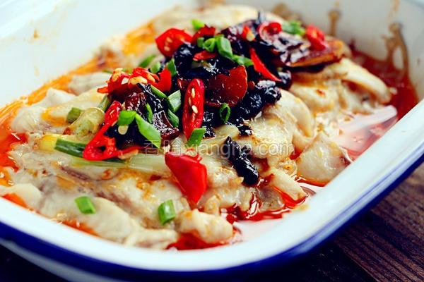 剔鱼片的教程,鱼片的切法剔除鱼刺视频