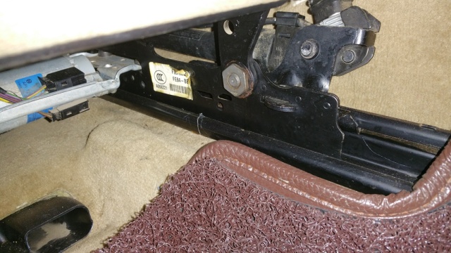 精!精!精!二手车如何识别系列之泡水篇!