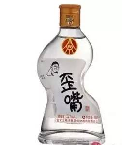 成都10亿小酒蛋糕,这三家吃掉一半,凭什么?|一线调研