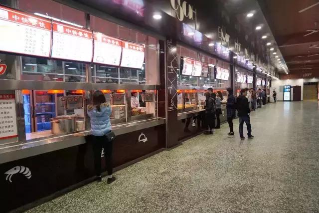 成都锦城学院大学最大食堂,川大锦城学院7个食堂