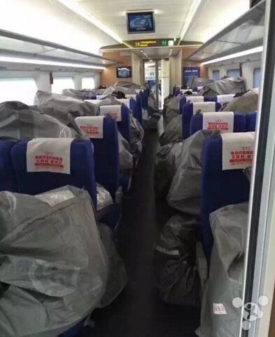 威威趣谈：互联网大佬再聚首感情深一口闷