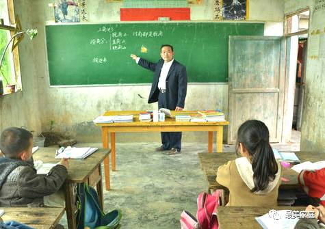 最美家庭耀北疆晚会节目单,最美家庭穆小飞