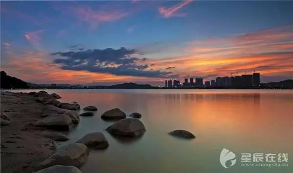 长沙梅溪湖的前世今生,梅溪湖图片