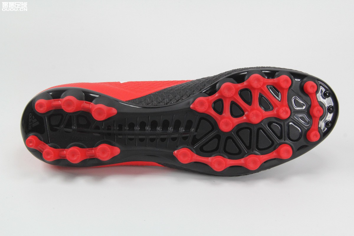 阿迪达斯ace17.3全黑,阿迪达斯ace配色