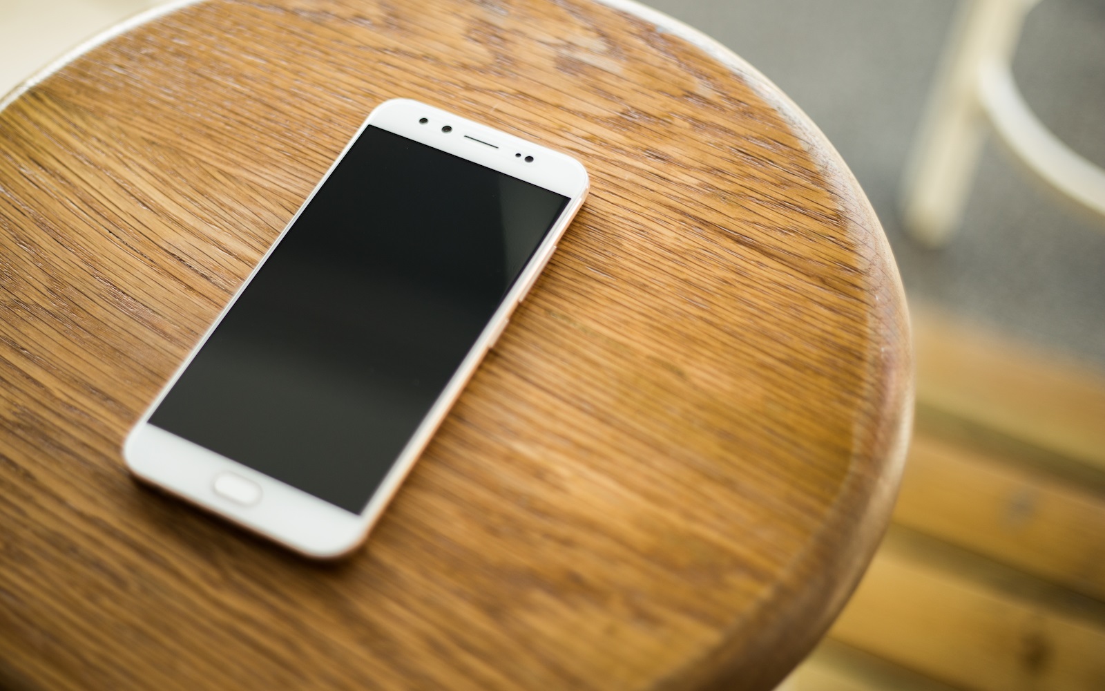 柔光双摄妹子的最爱,vivoX9自拍体验