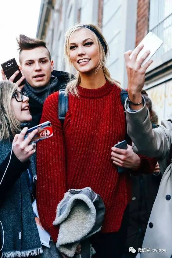 打造自己的胶囊衣橱需要什么单品,春季胶囊衣橱30件必备基础单品