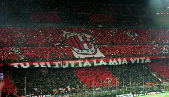 欧洲十大豪门球场排名,欧洲足球8大豪门俱乐部