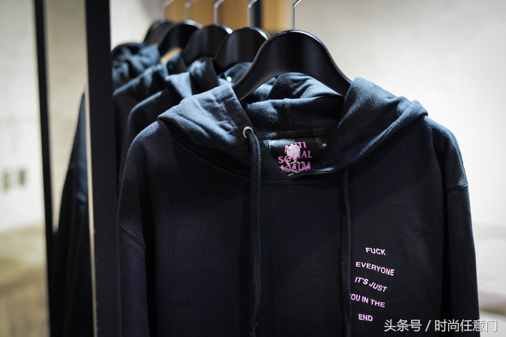 ASSCxMMJ合开期间限定店,店内店外都精彩!