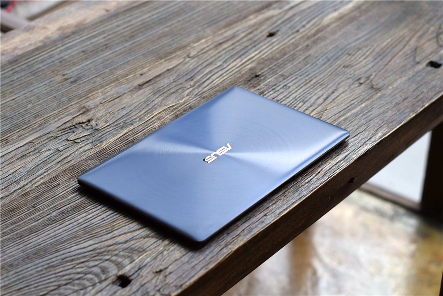 小米笔记本轻松拆机,比硬币还薄的小米笔记本开箱