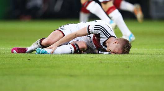 戴了20年的眼镜终于可以摘下来了,戴鼻托掉了的眼镜