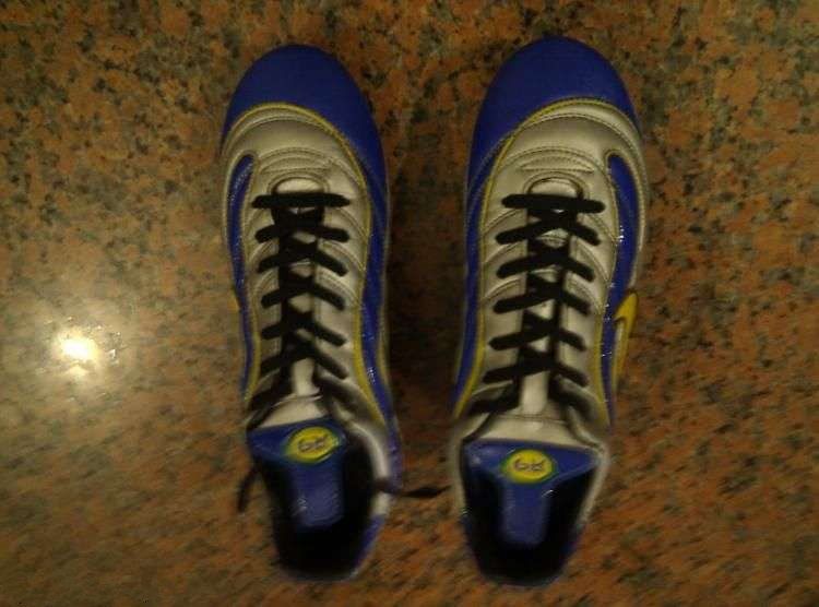 大童足球鞋怎么选购,足球鞋选购技巧及指南