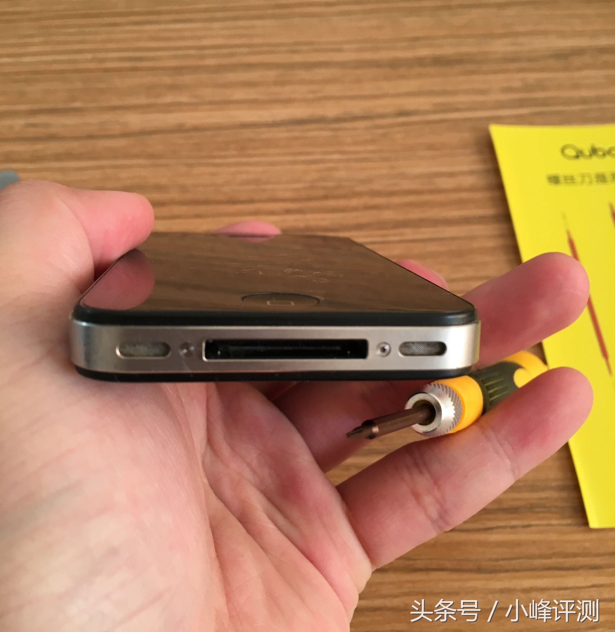 iphone4s更换电池教程,苹果11换了电池能满血复活吗