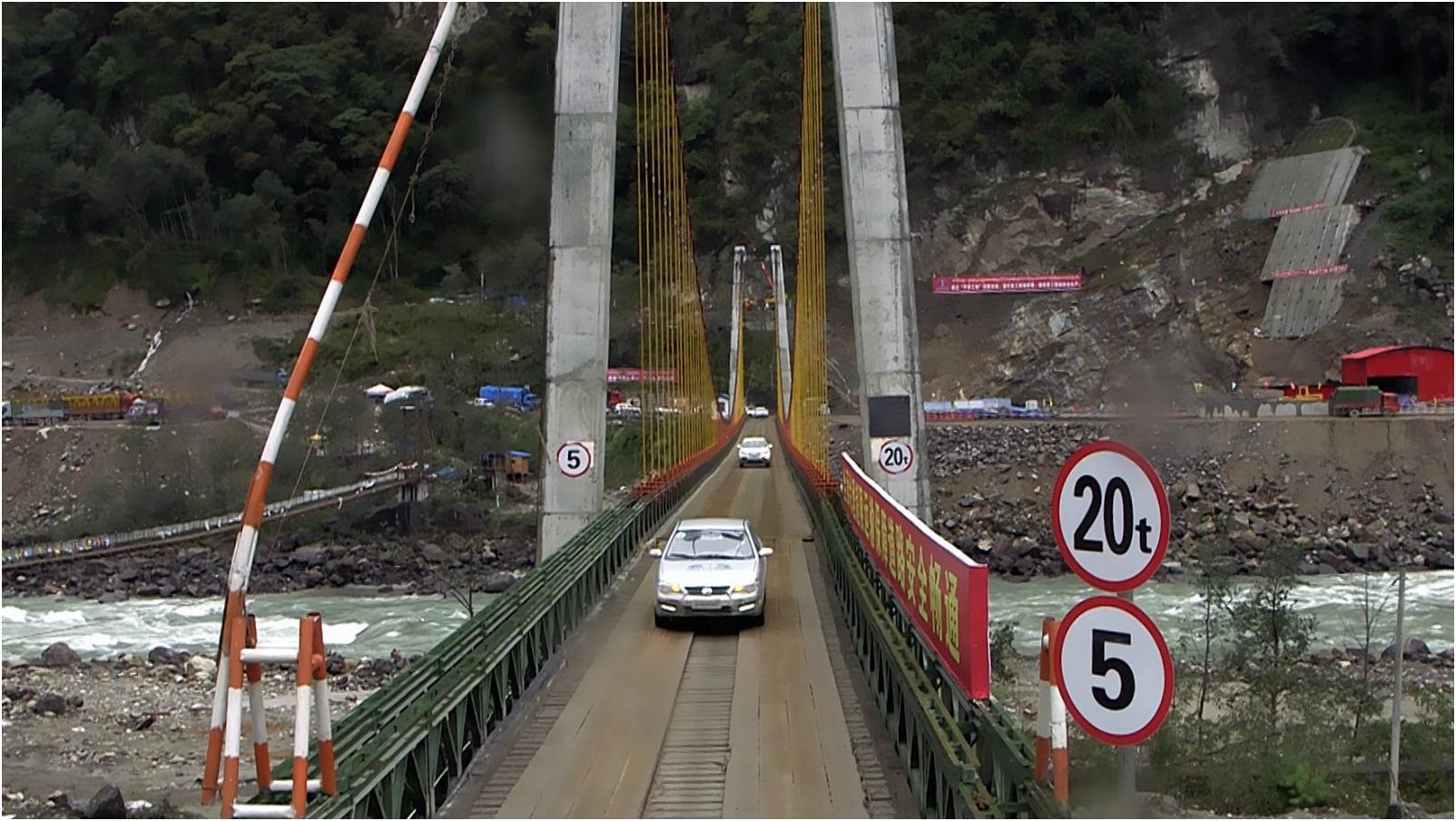 穿越色季拉山口吃到酸臭的牦牛奶渣（二）