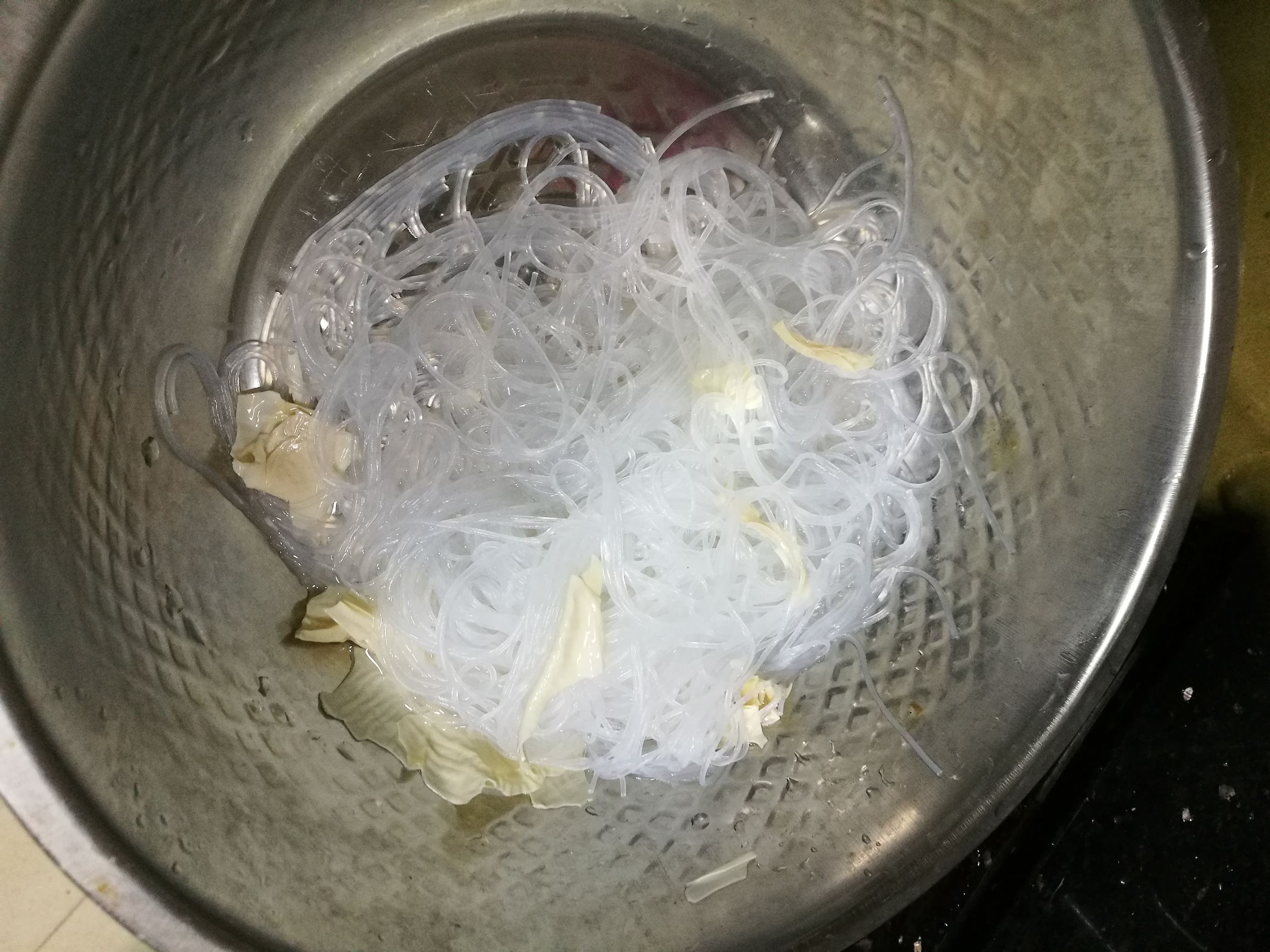 正宗香菇肉酱面,粉丝香菇包子的做法视频