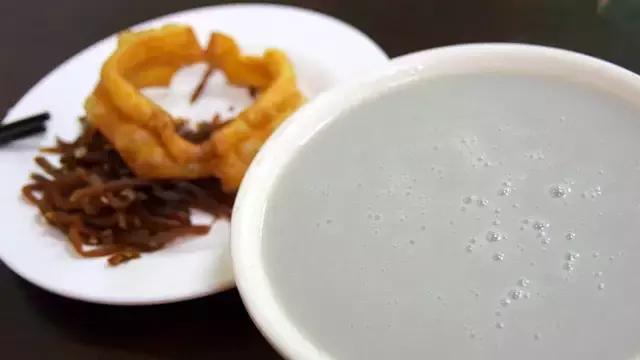 豆汁儿北京小吃,豆汁儿北京豆汁