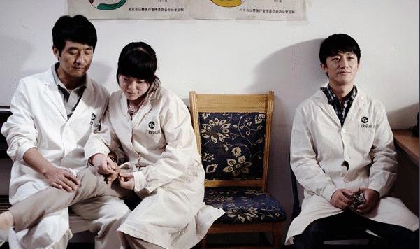 黄轩女友最近的消息,黄轩女朋友圈内消息