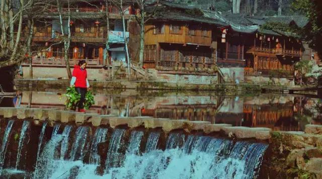 成都周末耍一耍视频,成都周边古镇一日游2022春节